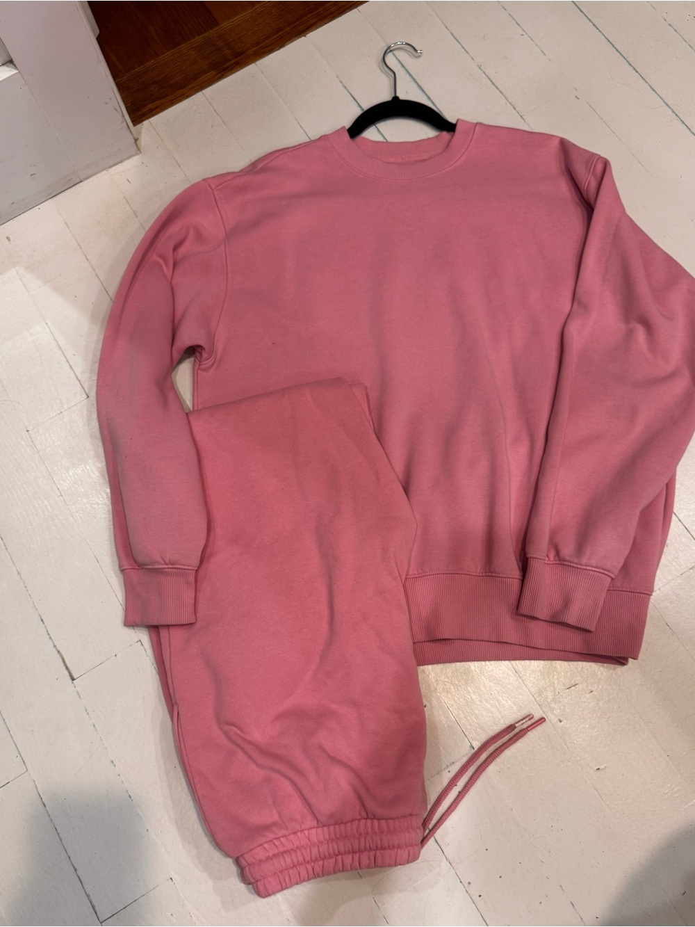 BP Pink Ribbed Crewneck Sweatshirt and sweatpants set